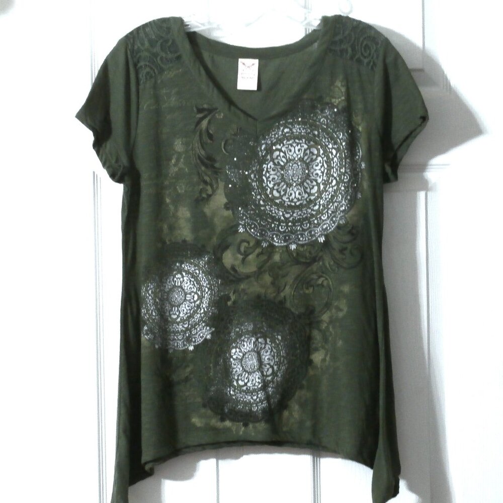 FADED GLORY Women's Top Blouse Color Sea Turtle (Olive Green) M (8-10)